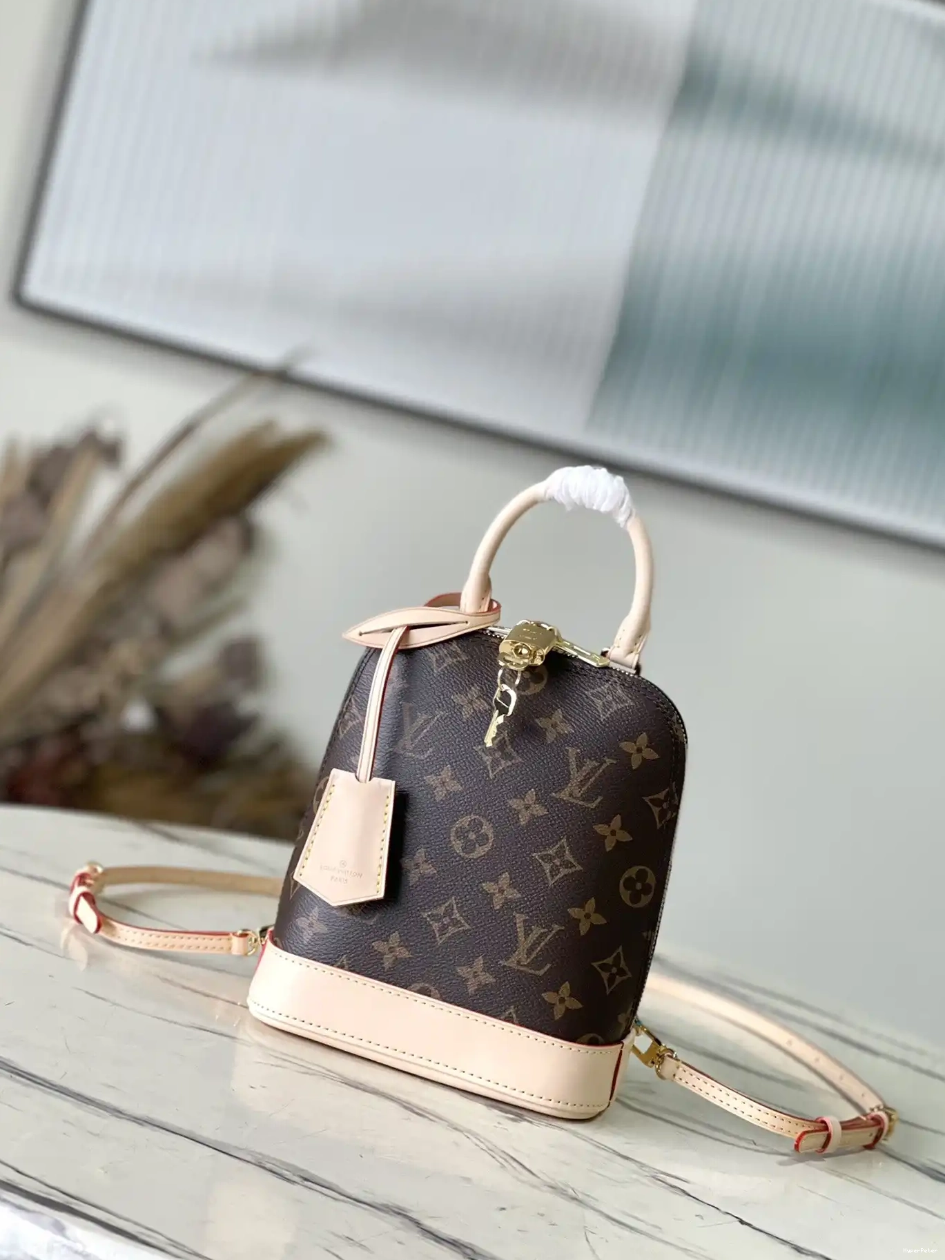 LOUIS Alma 15*20*10 VUITTON cm - Backpack 0606